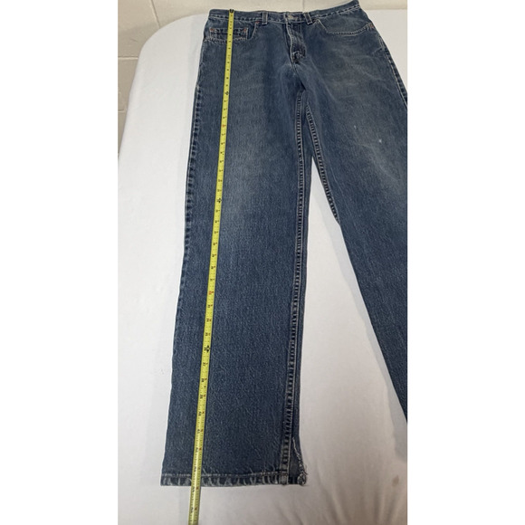 Vintage Levi’s 550 Relaxed Fit Jeans Mens 33x34 Medium Wash Blue Made In USA Y2K - Picture 13 of 16